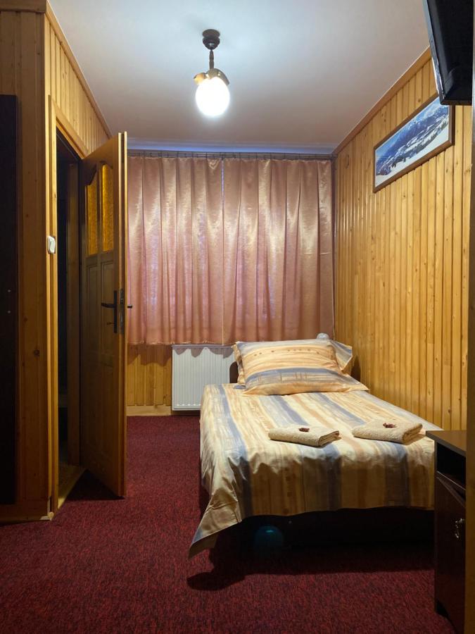 Pokoje Goscinne Madzia Poronin Esterno foto