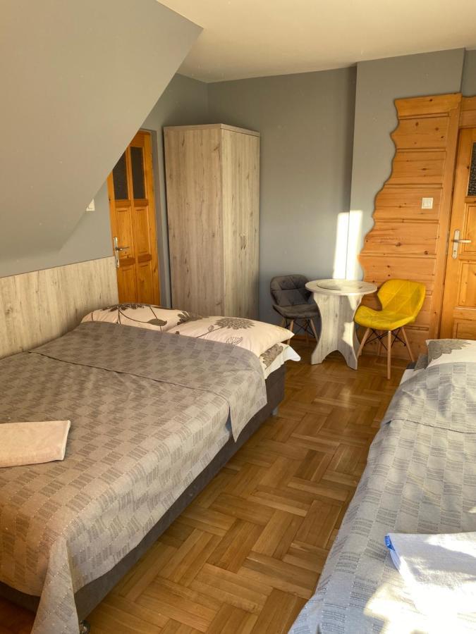 Pokoje Goscinne Madzia Poronin Esterno foto