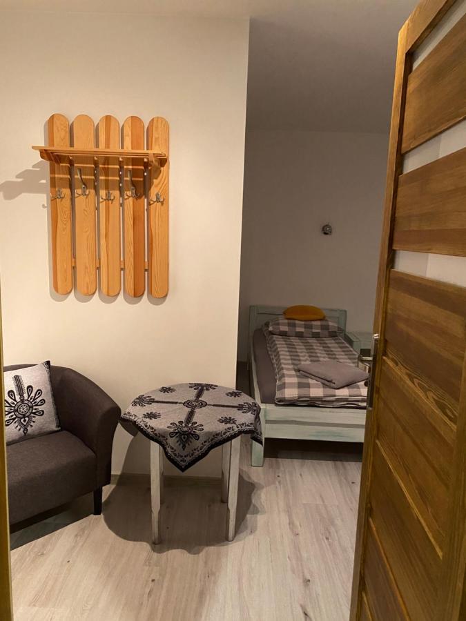 Pokoje Goscinne Madzia Poronin Esterno foto